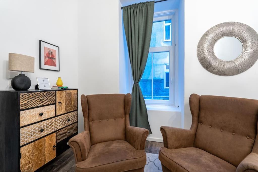 Practical 1Br Flat By Center By Hm Apartman Bécs Kültér fotó