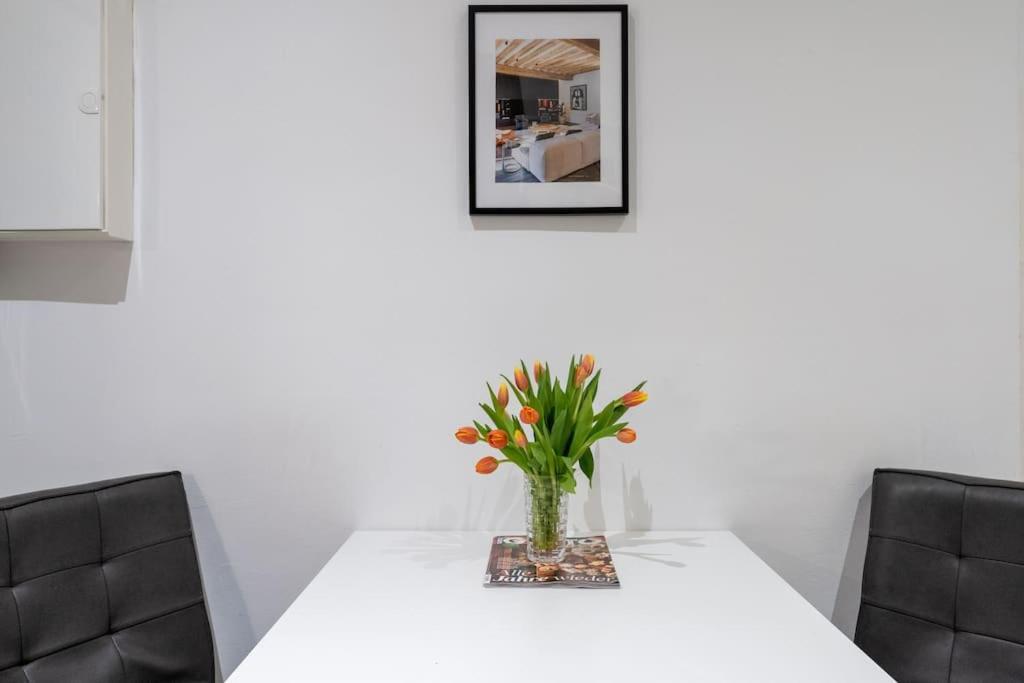 Practical 1Br Flat By Center By Hm Apartman Bécs Kültér fotó